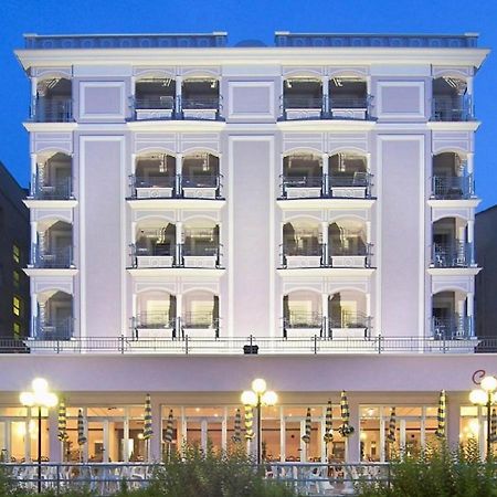 Hotel Continental Cattolica Exteriér fotografie